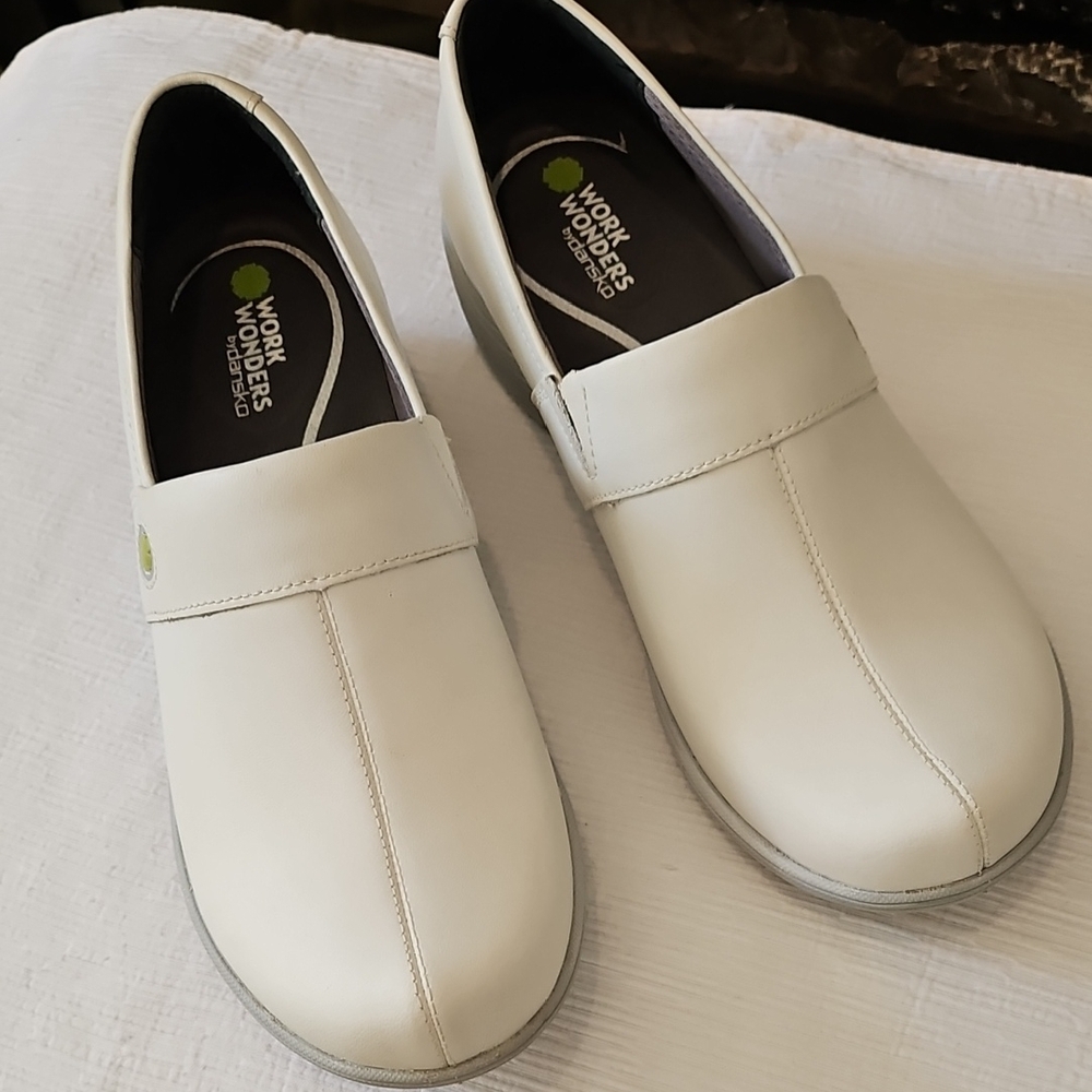 Dansko Work Wonders Clogs Excellent Condition Size 38
